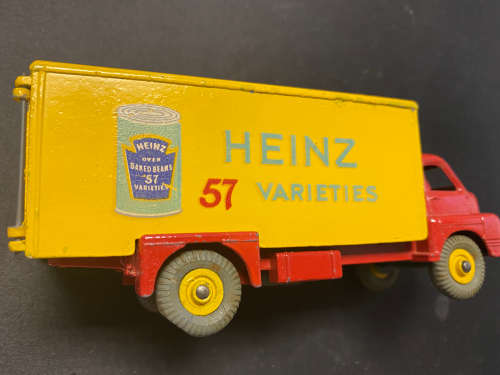 DINKY TOYS 923 Big Bedford Van (Heinz) Good Original Box  - LOW START VALUE R4200!